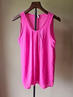 Brenda's Women's Pink Sleeveless Tank Top Size Small